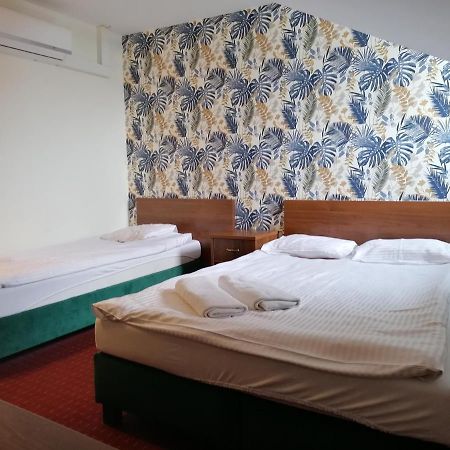 Pensjonat Telimena Hotel Звежинец Екстериор снимка